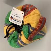 Børnehængekøje i farverigt stribet polyester stof