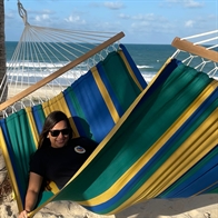 Hængekøje Brasil PRO i vejrbestandig outdoor materiale med brasilianske farver